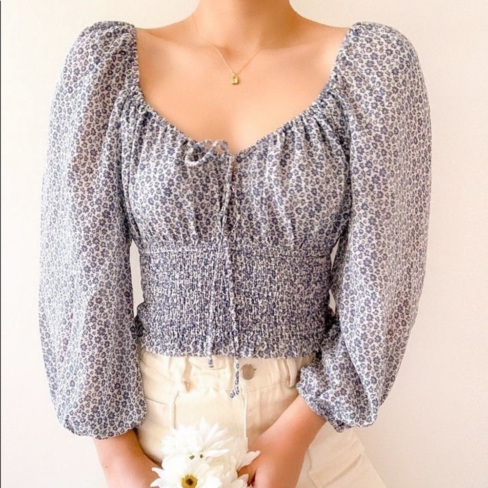 Blue floral top